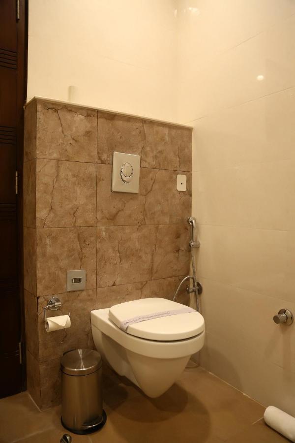Hotel Imperia Suites ชลันธระ ภายนอก รูปภาพ