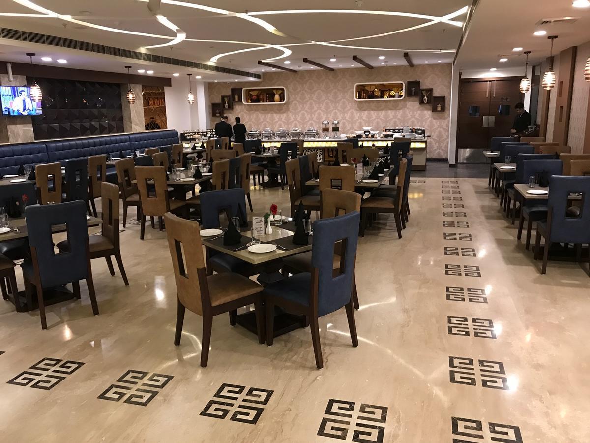 Hotel Imperia Suites ชลันธระ ภายนอก รูปภาพ